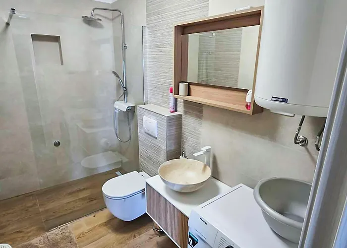 Holiday home In With Wifi Novi Vinodolski